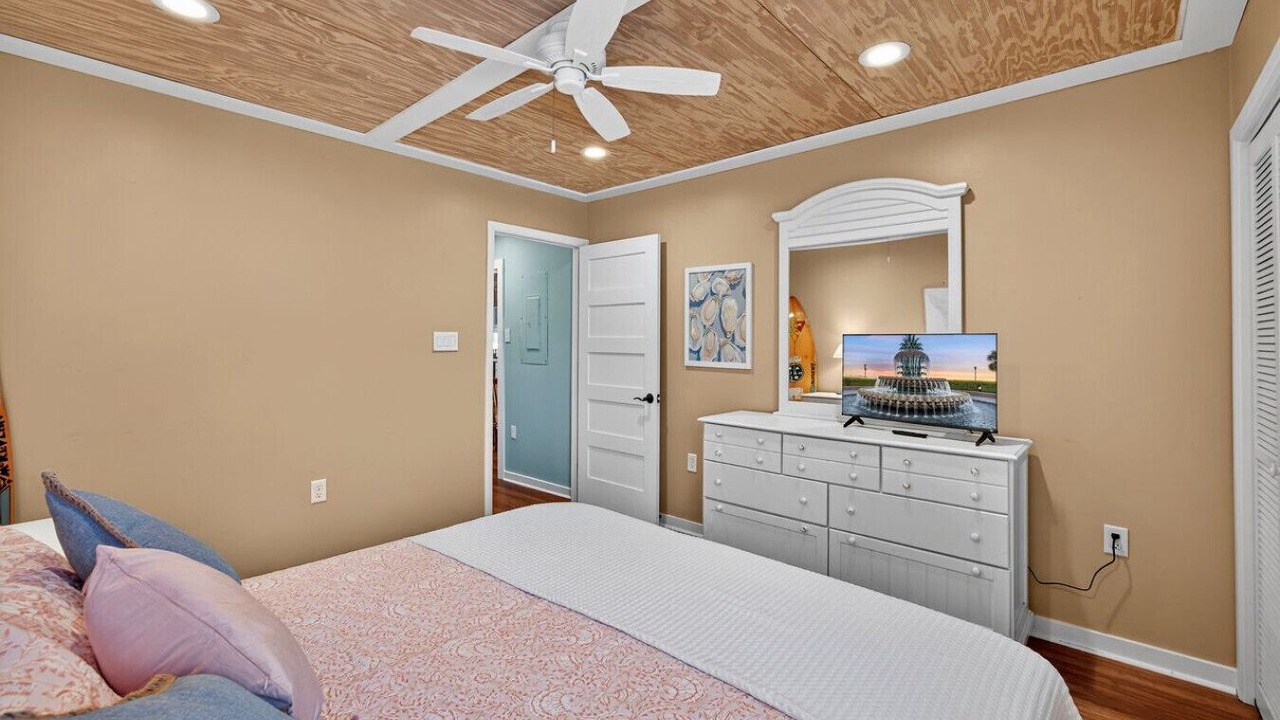 Photo of Bedroom in Ocean Ridge