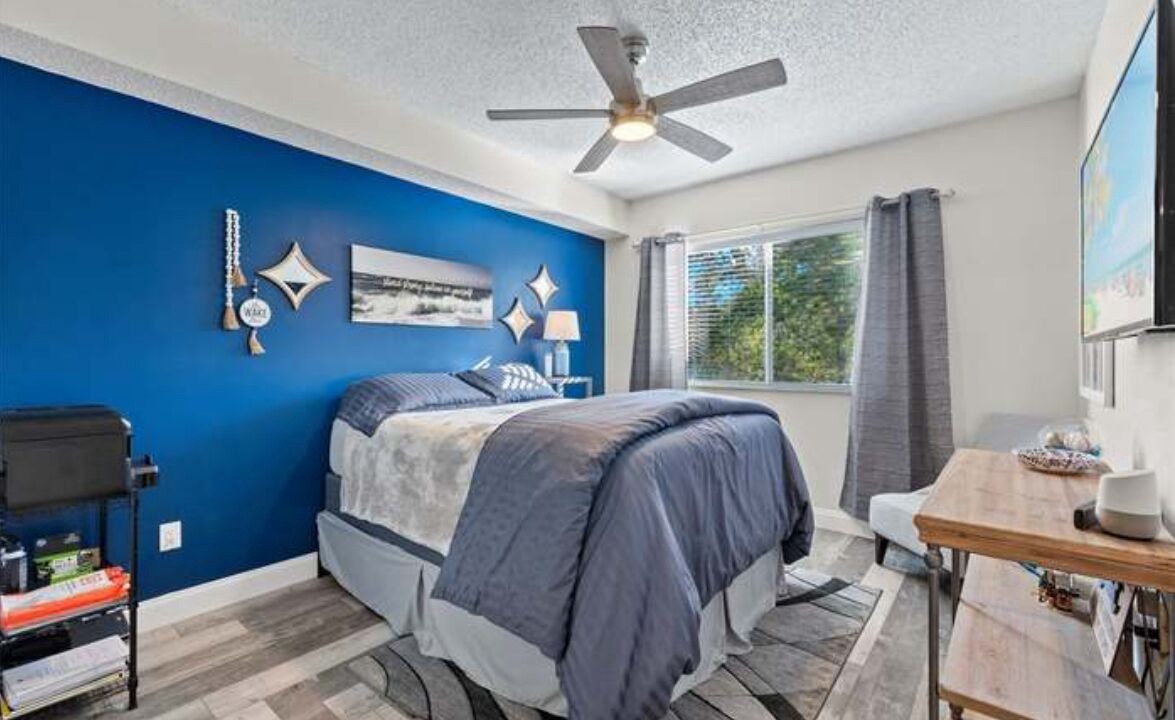 Photo of Bedroom in Crown Pointe
