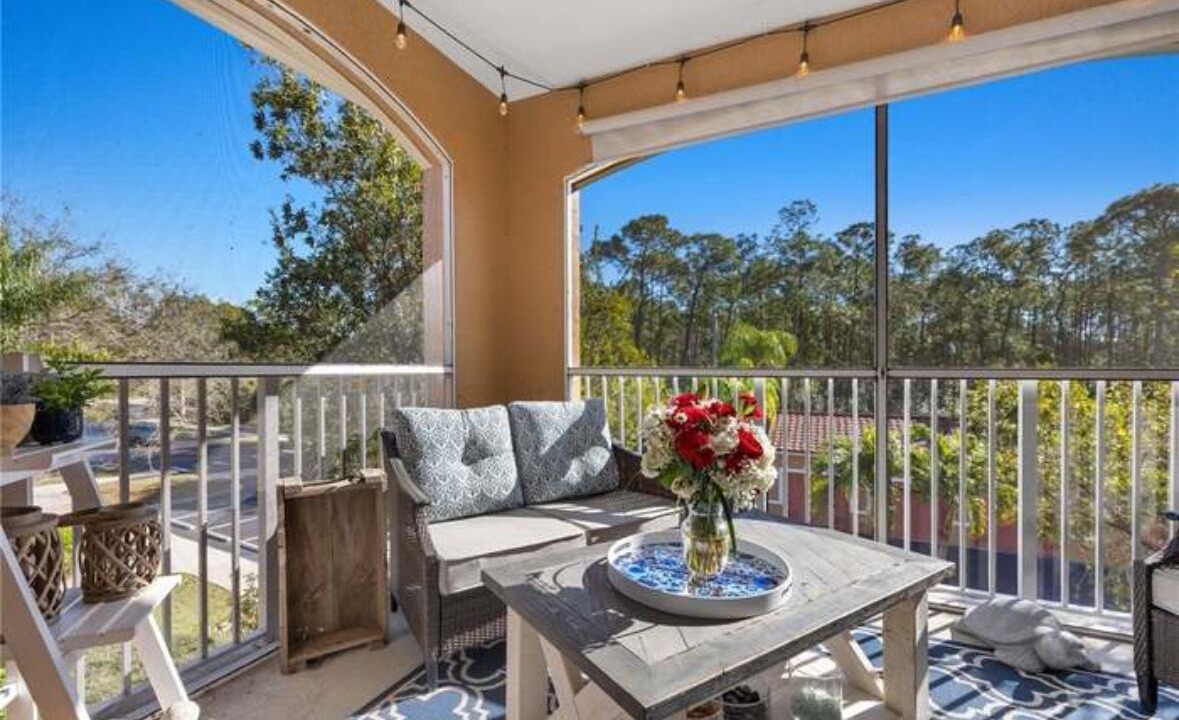 Photo of Outdoor in Crown Pointe