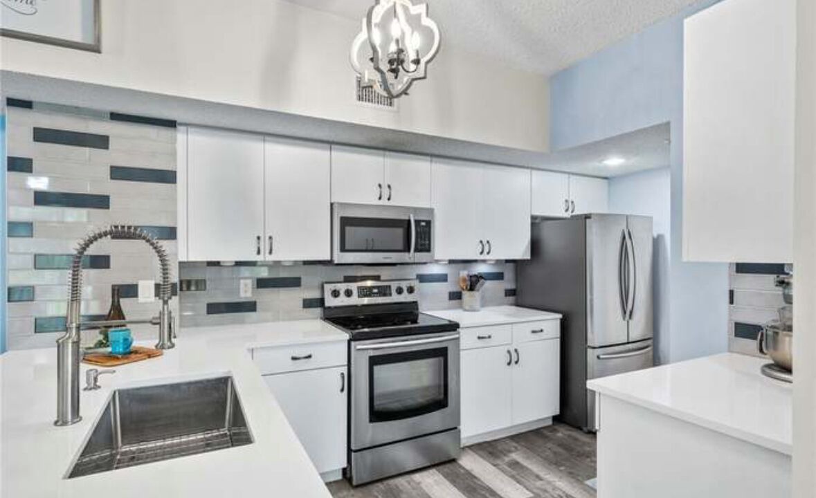 Photo of Kitchen in Crown Pointe