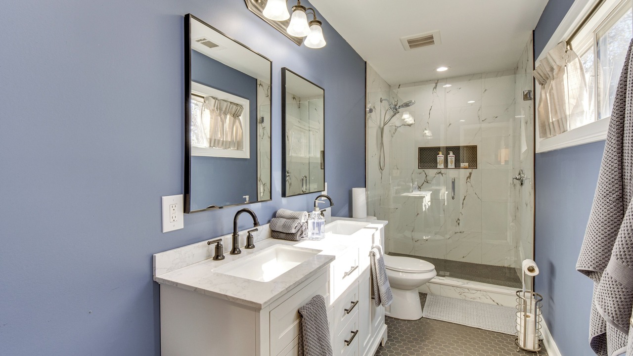 Photo of Bathroom in Oconee County