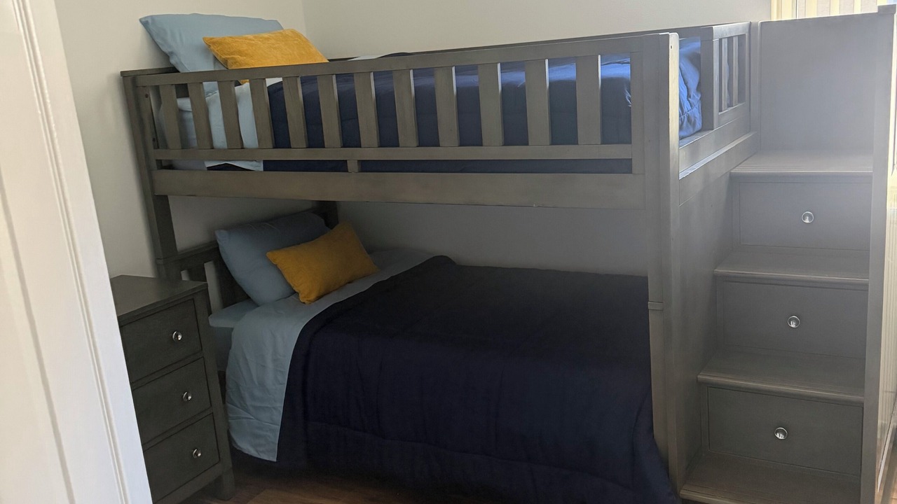 Photo of Bedroom in Meadow Woods