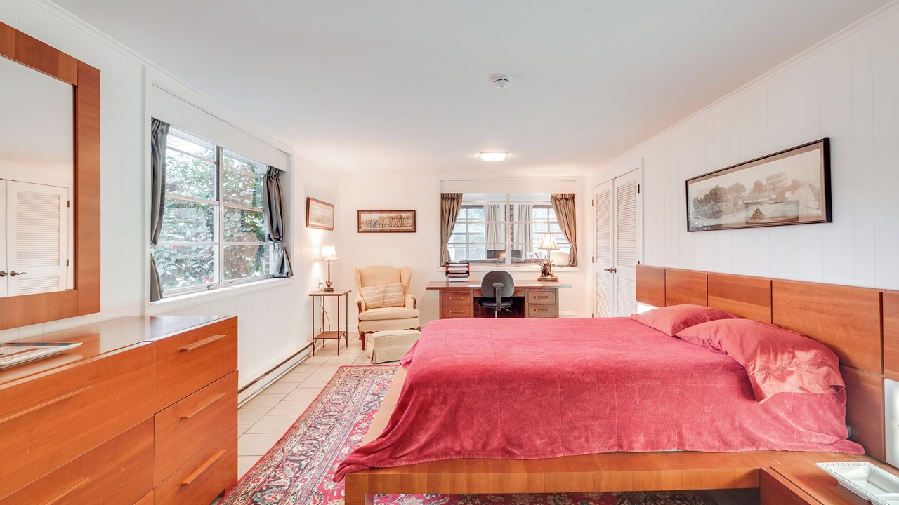 Photo of Bedroom in Greenwood