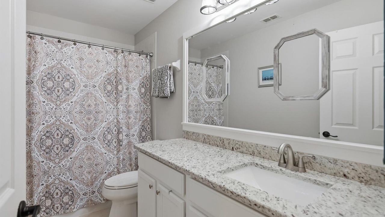 Photo of Bathroom in Naples