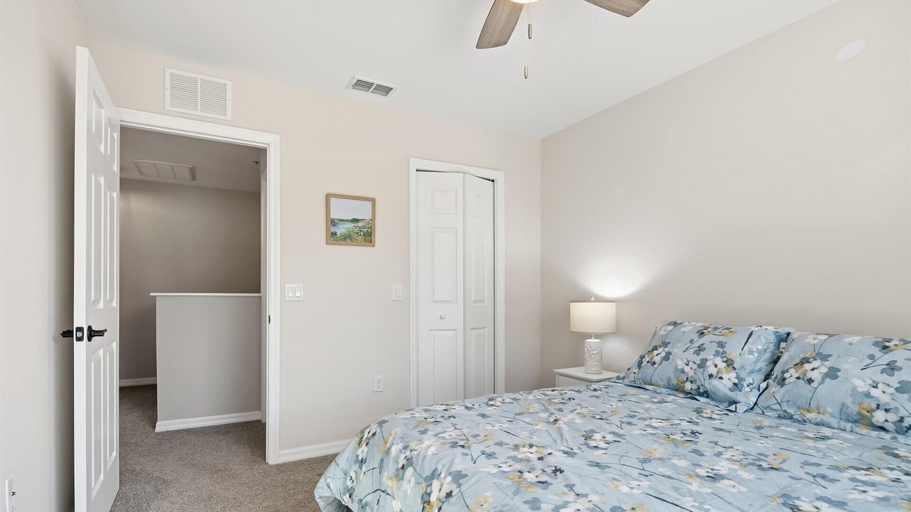 Photo of Bedroom in Naples