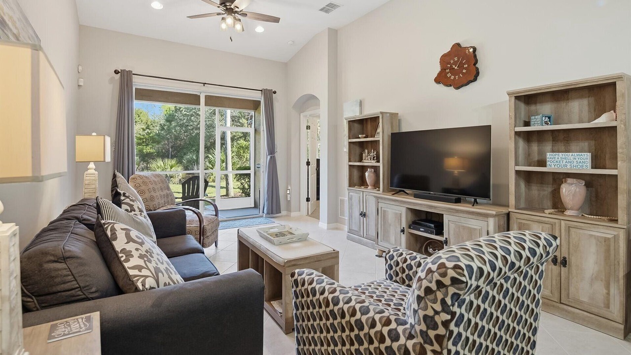 Photo of Livingroom in Naples