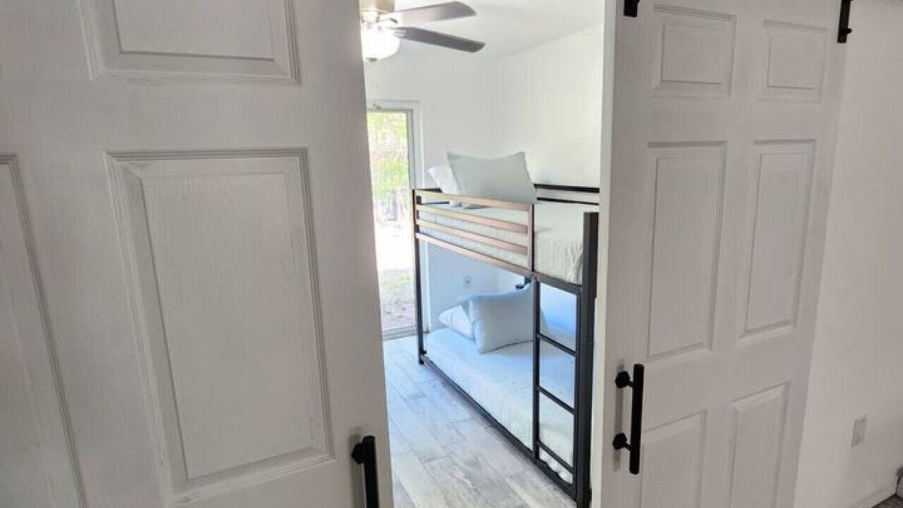 Photo of Bedroom in Wadeview Park