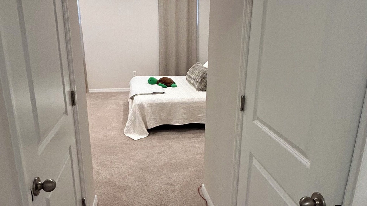 Photo of Bedroom in Knights Community Club