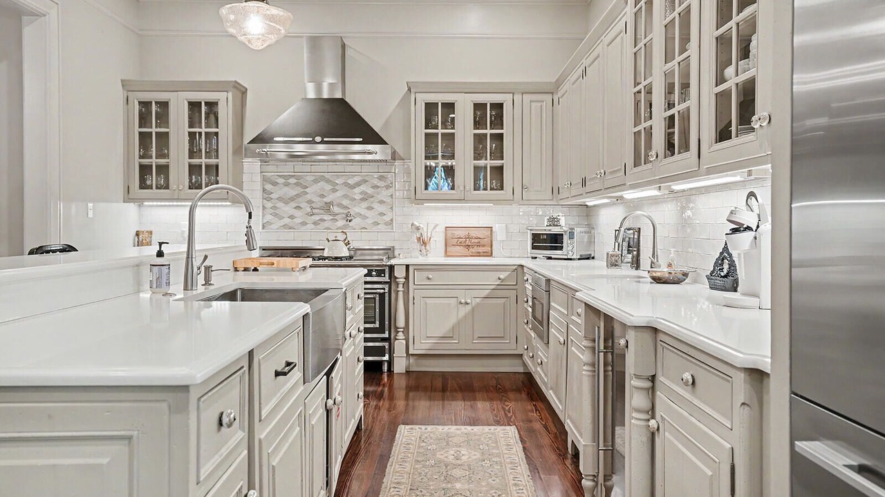 Photo of Kitchen in Metropolitan