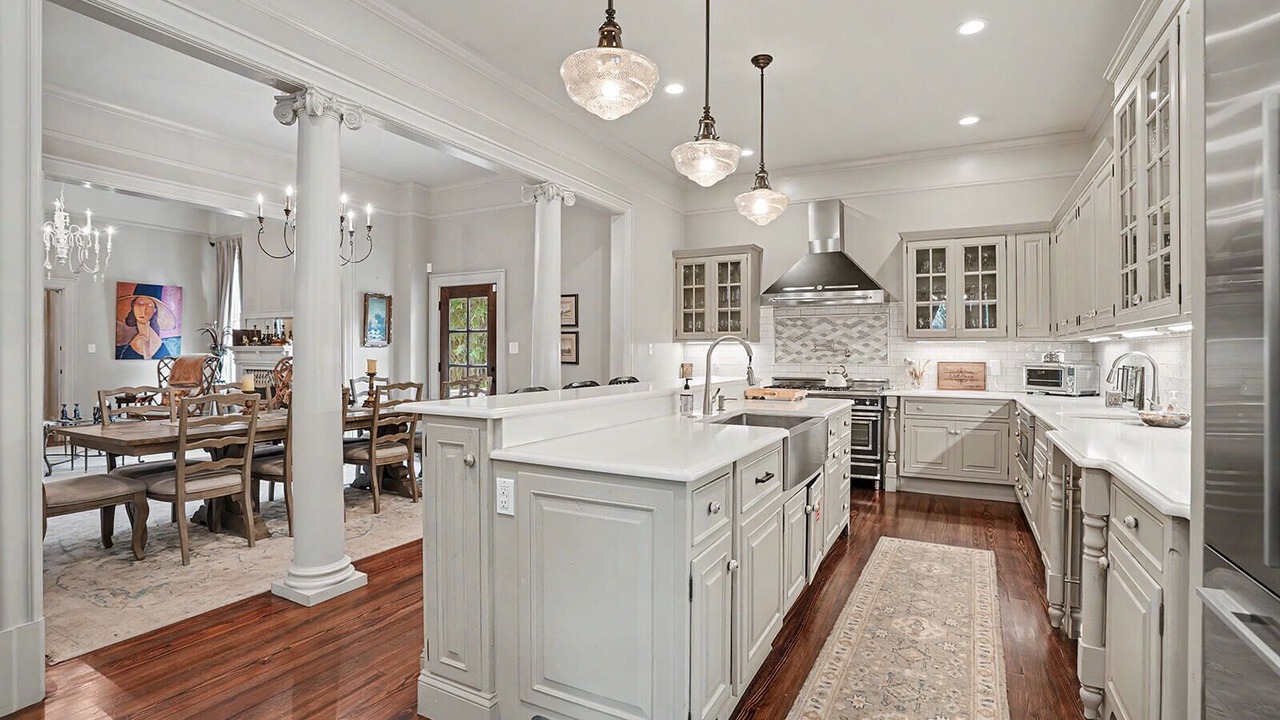 Photo of Kitchen in Metropolitan