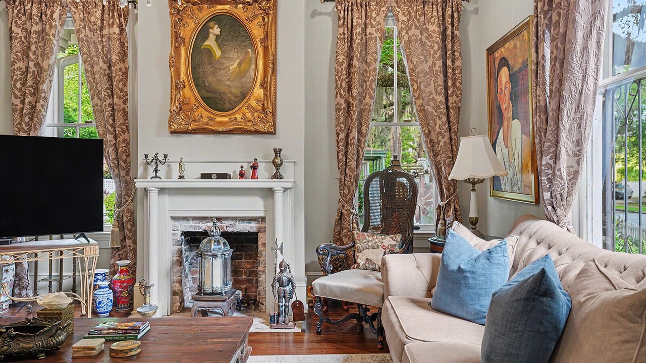 Photo of Livingroom in Metropolitan