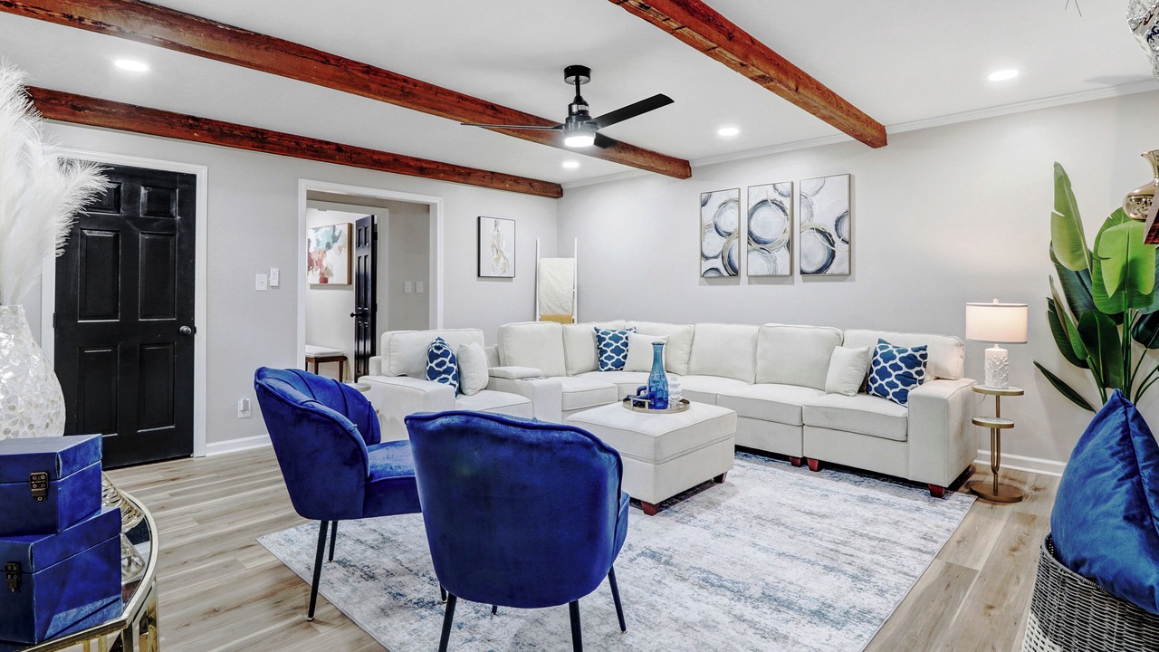 Photo of Livingroom in Fuquay-Varina