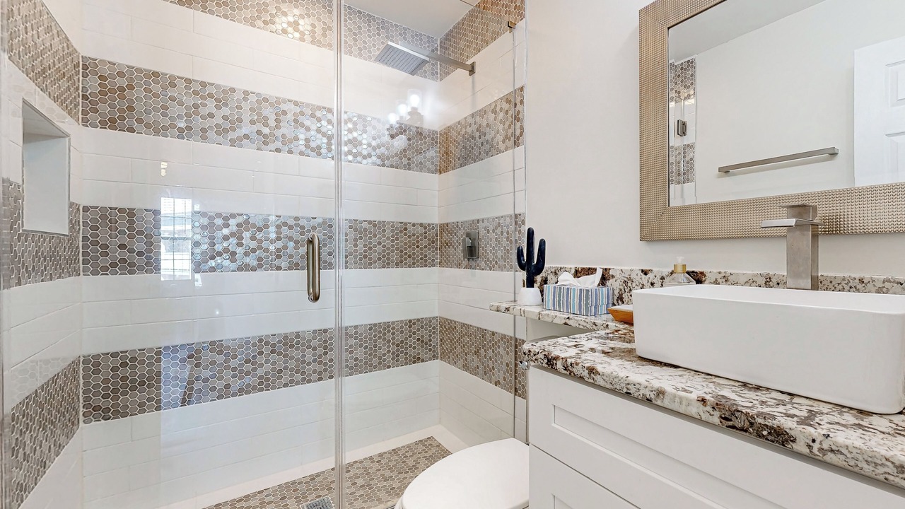 Photo of Bathroom in Waterford Plantation