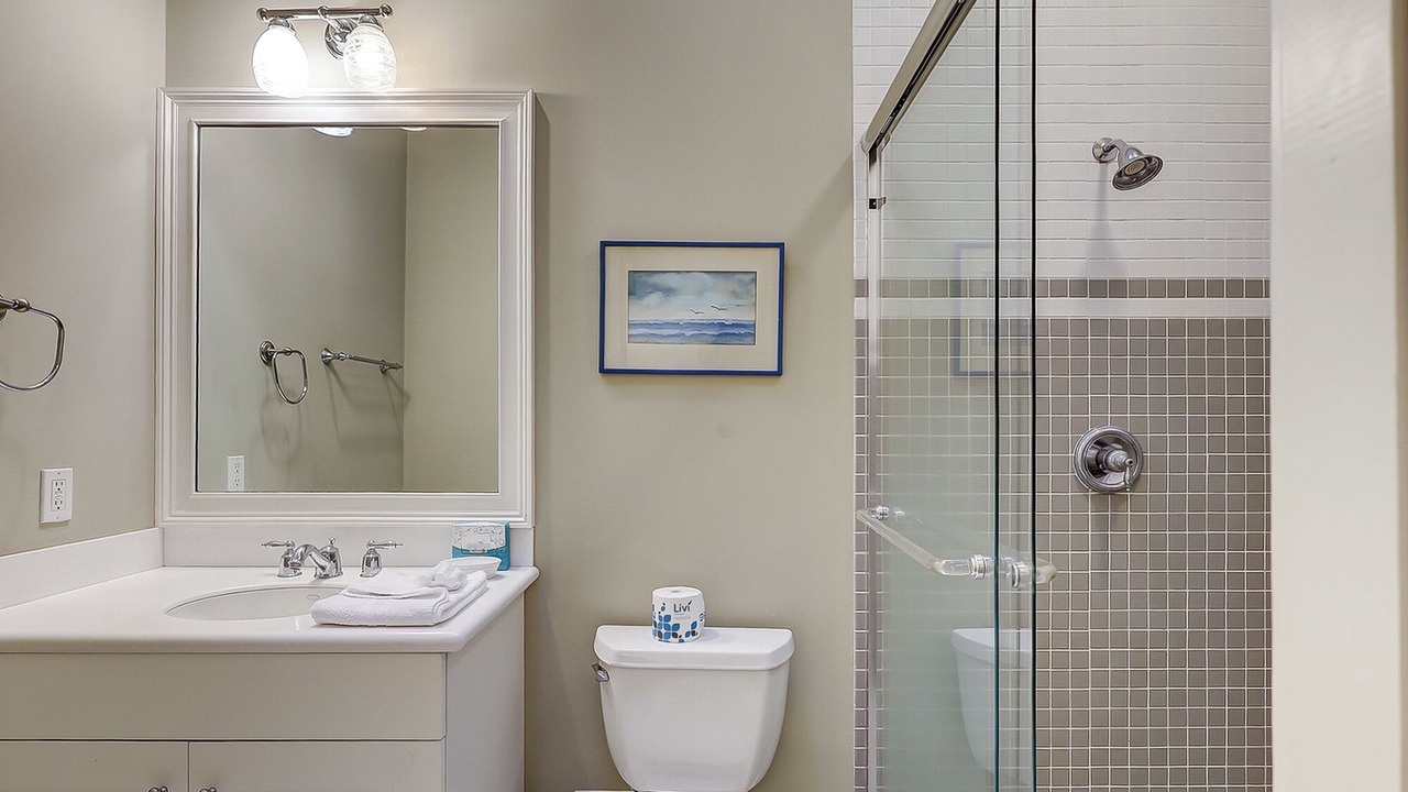 Photo of Bathroom in Heritage Woods