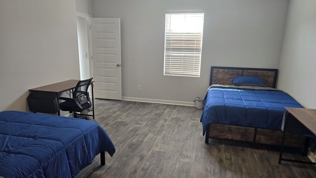 Photo of Bedroom in Bloomingdale