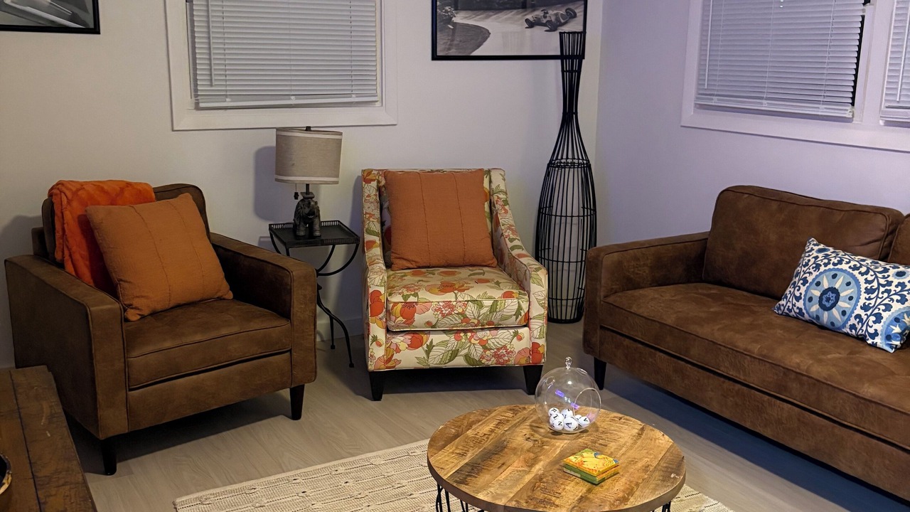 Photo of Livingroom in Homeland Park
