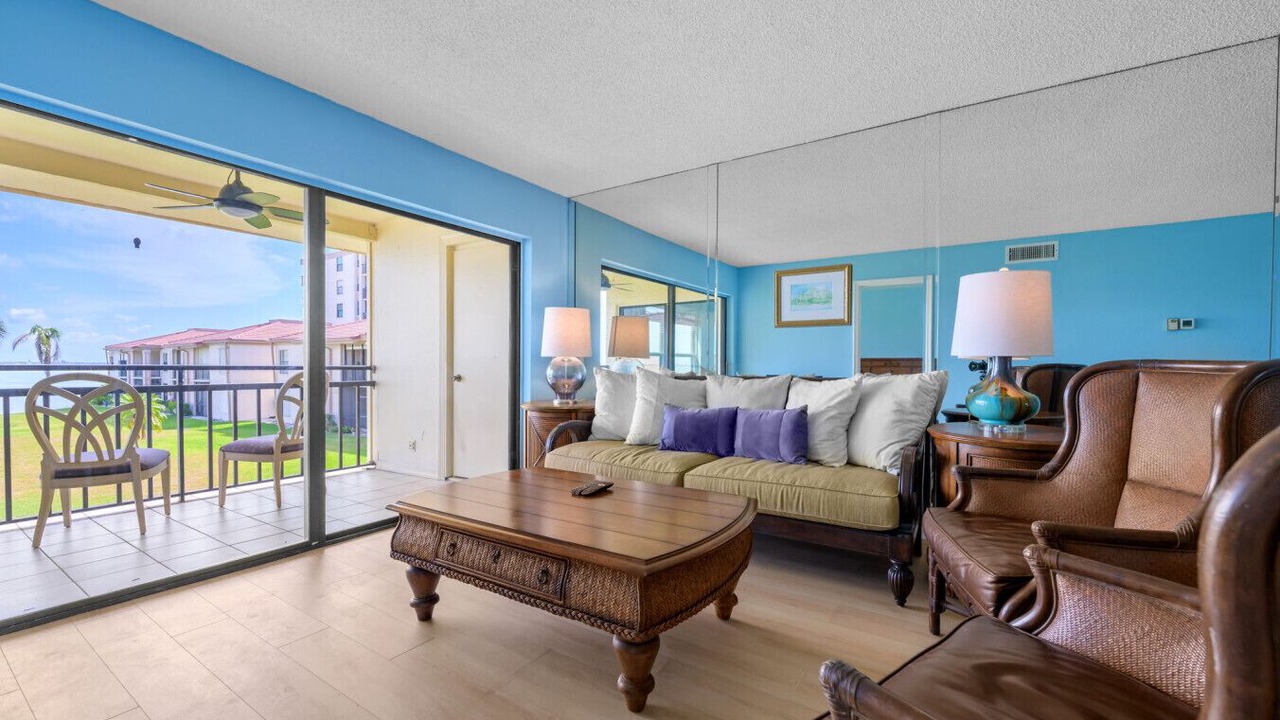 Photo of Livingroom in Casa del Mar