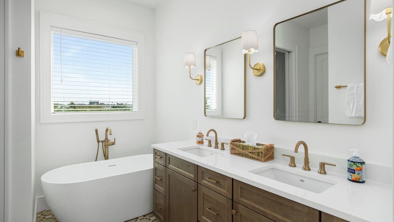 Photo of Bathroom in Edisto Island