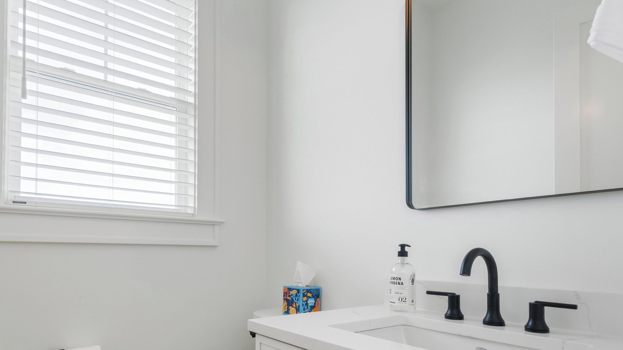 Photo of Bathroom in Edisto Island