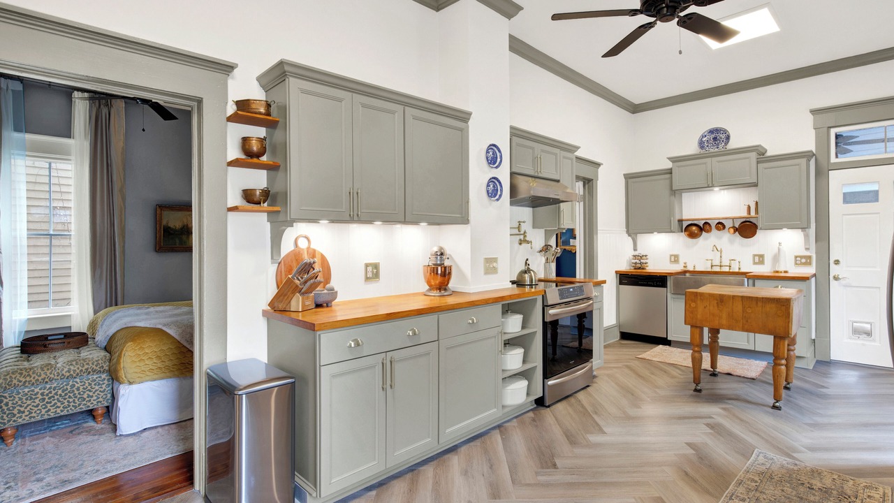 Photo of Kitchen in Metropolitan