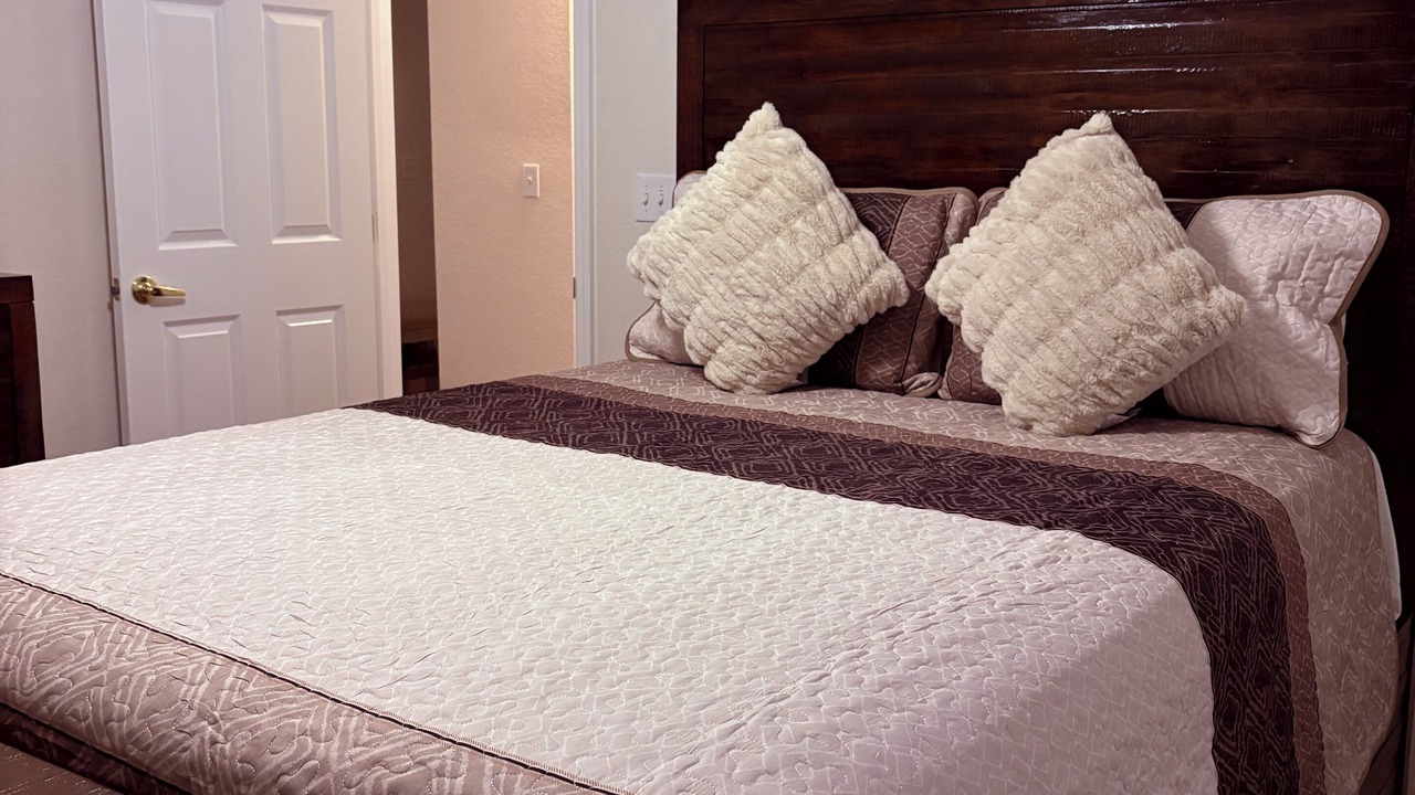 Photo of Bedroom in Winter Haven
