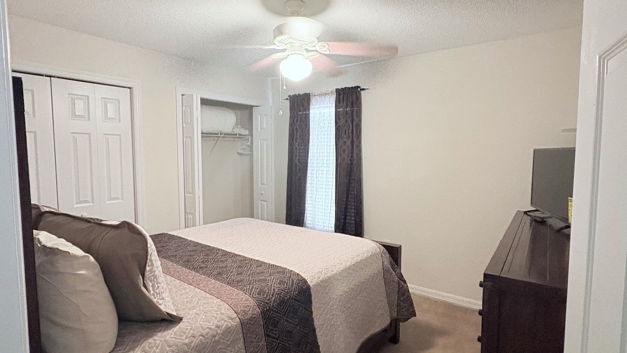 Photo of Bedroom in Winter Haven