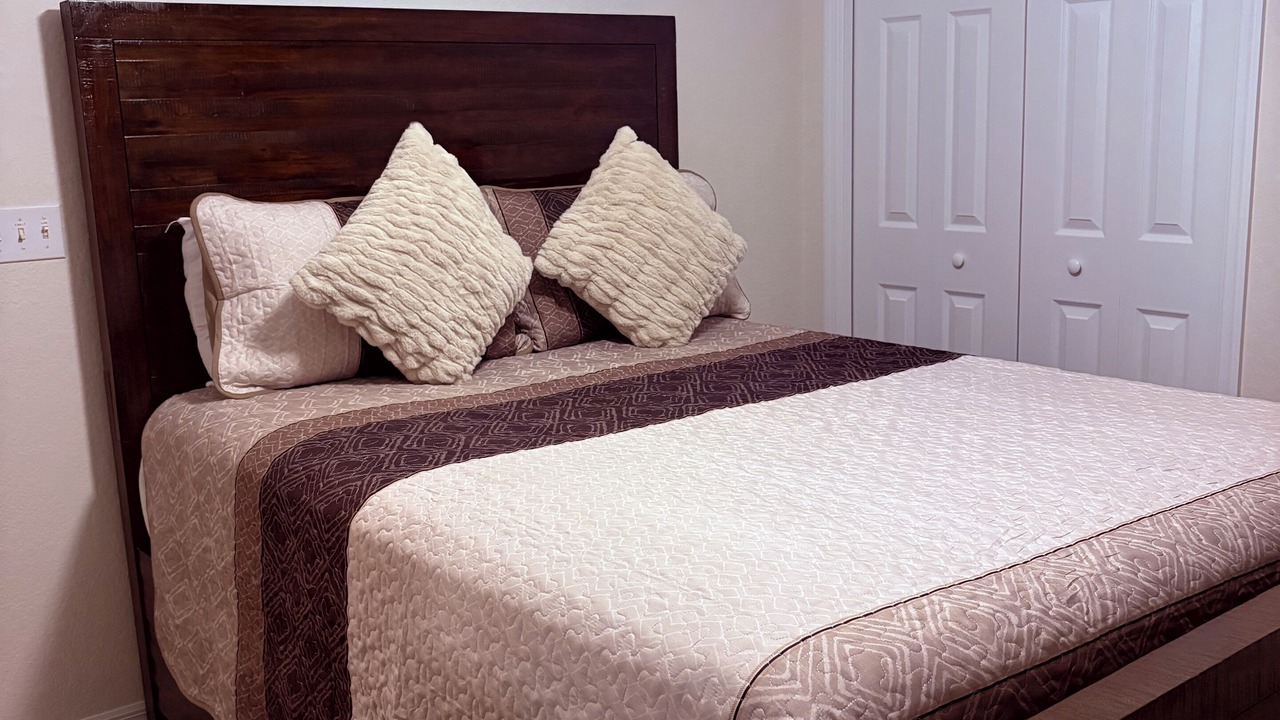 Photo of Bedroom in Winter Haven