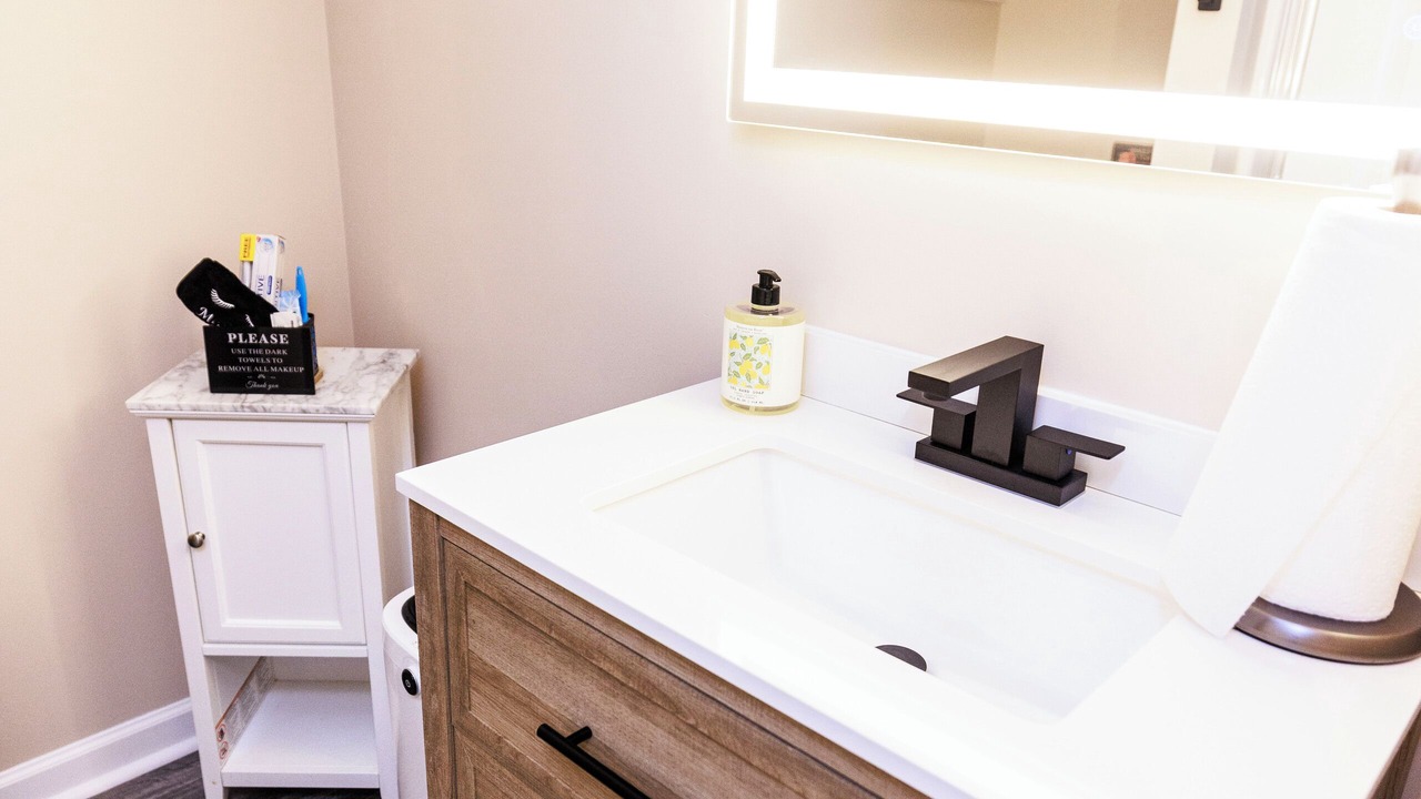 Photo of Bathroom in Clayton