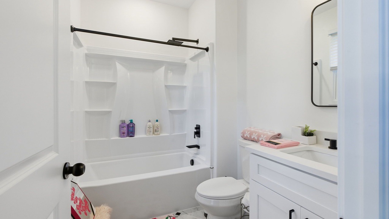 Photo of Bathroom in Thomas Square