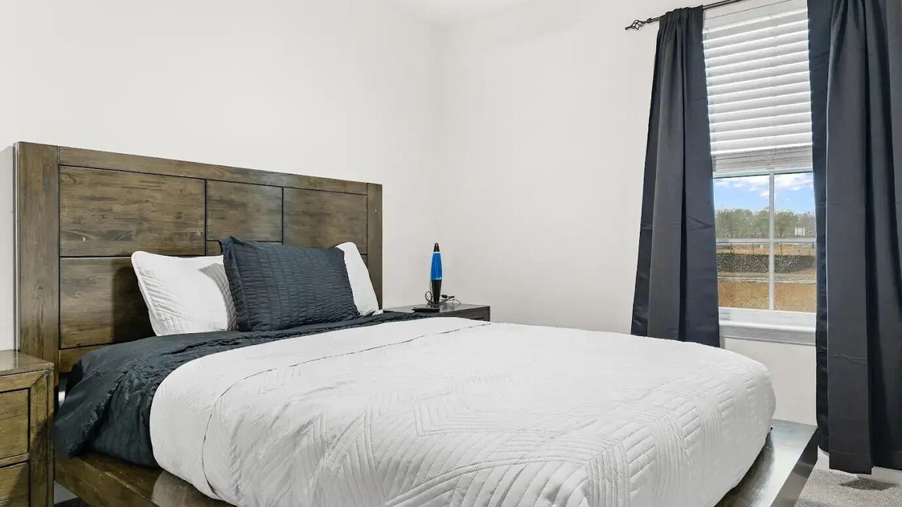 Photo of Bedroom in Brookdale