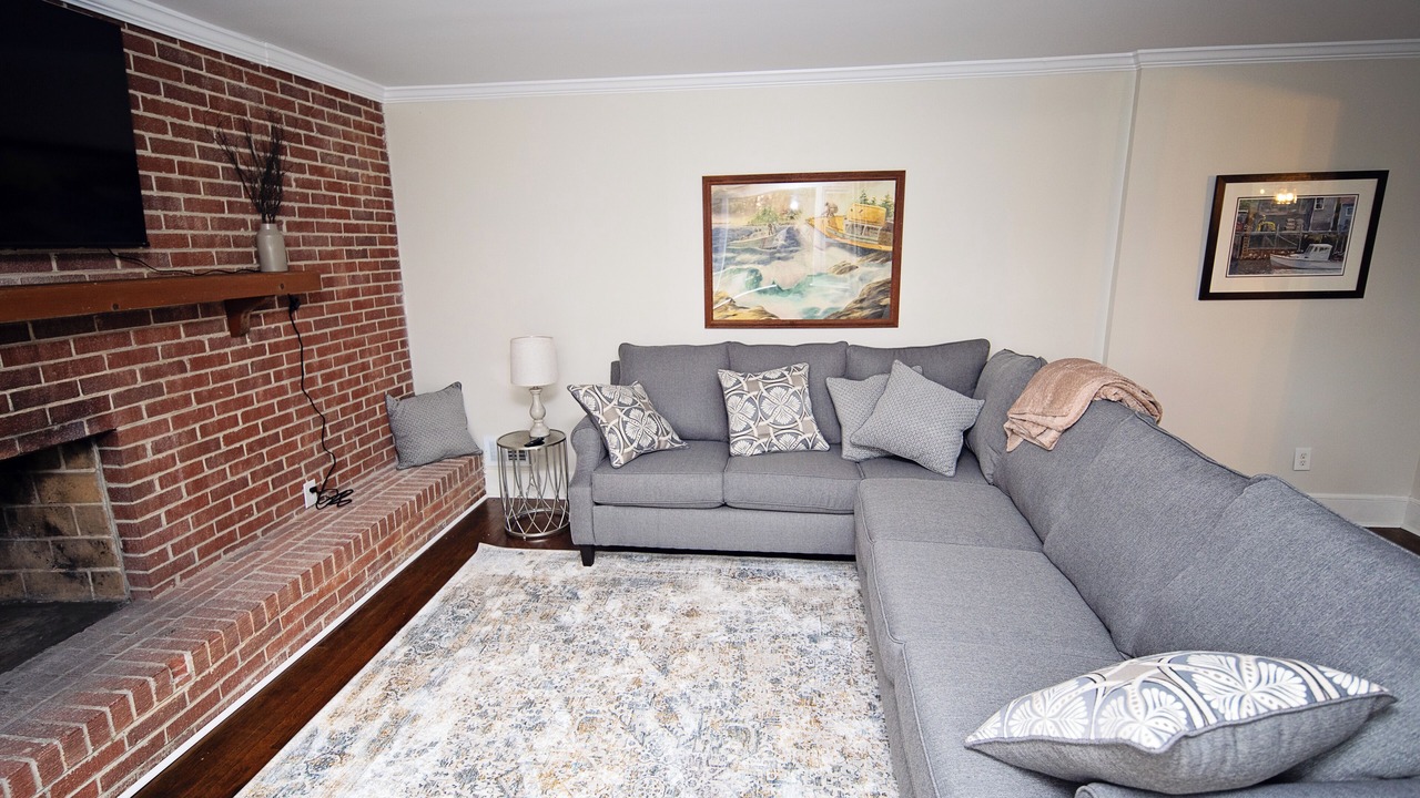 Photo of Livingroom in Blythewood