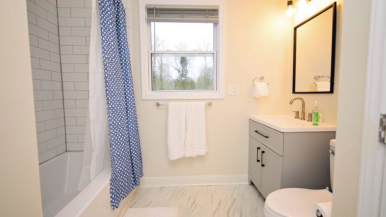 Photo of Bathroom in Blythewood