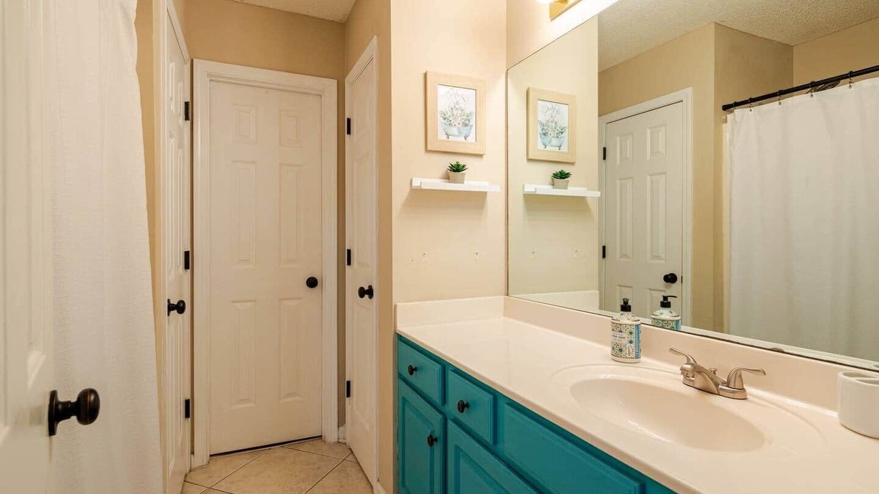 Photo of Bathroom in Lexington