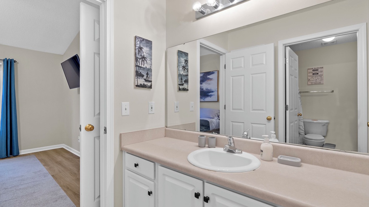 Photo of Bathroom in Chapin