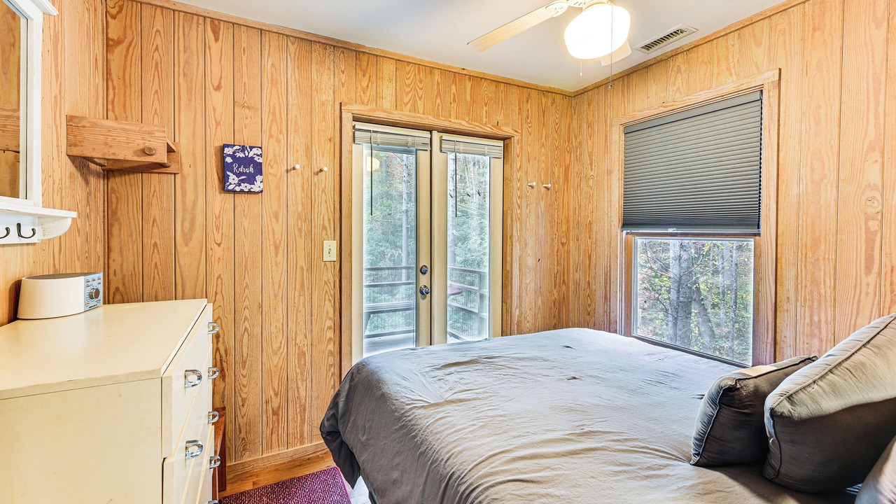Photo of Bedroom in Marietta
