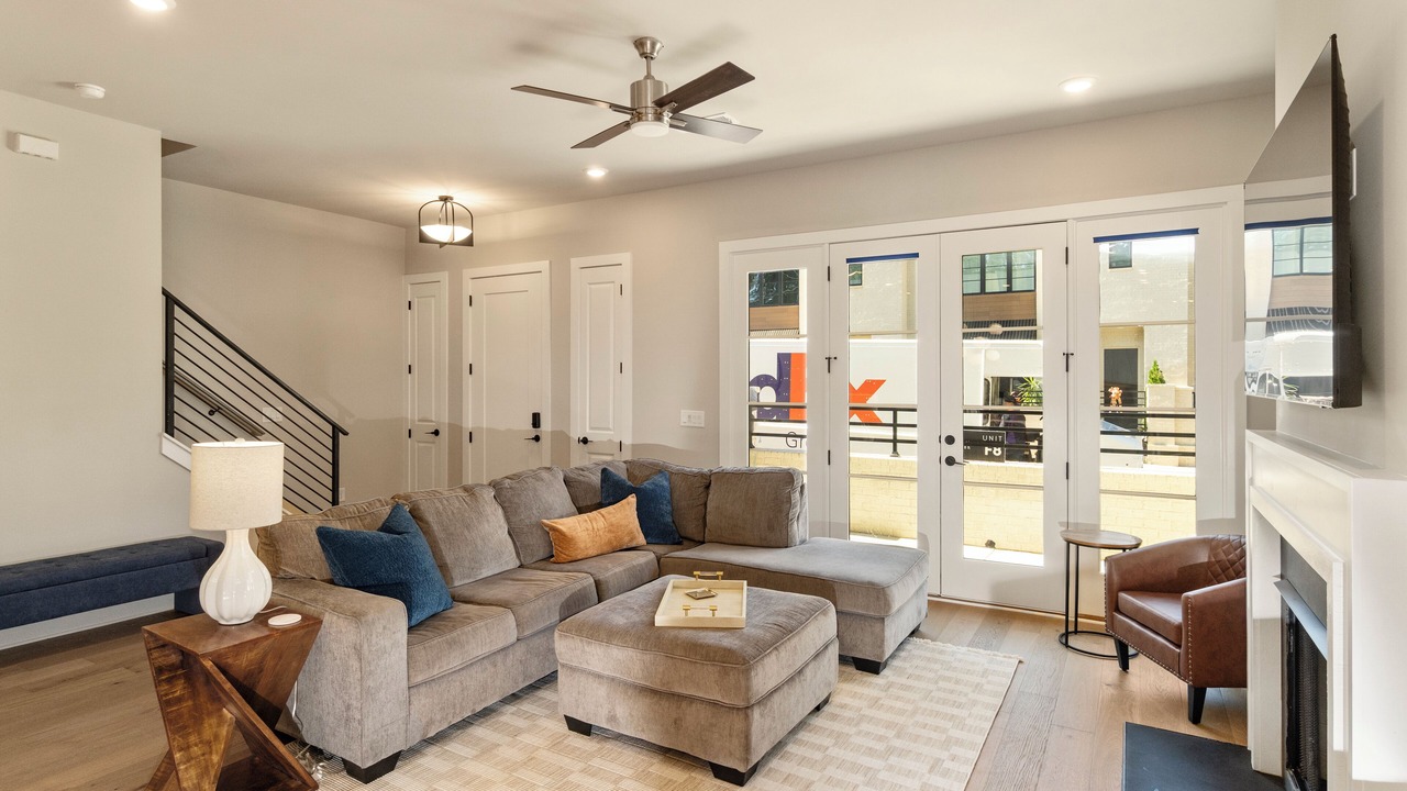 Photo of Livingroom in Watkinsville