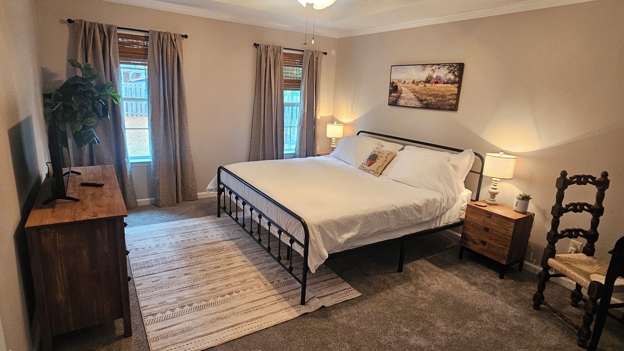 Photo of Bedroom in Grovetown