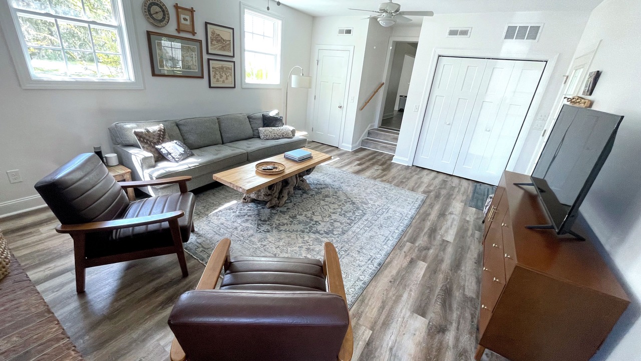 Photo of Livingroom in Ogden