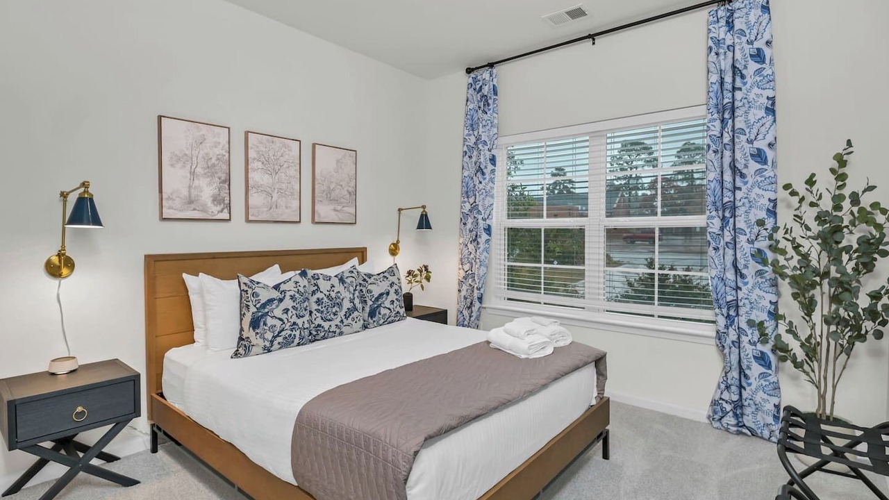 Photo of Bedroom in Columbia