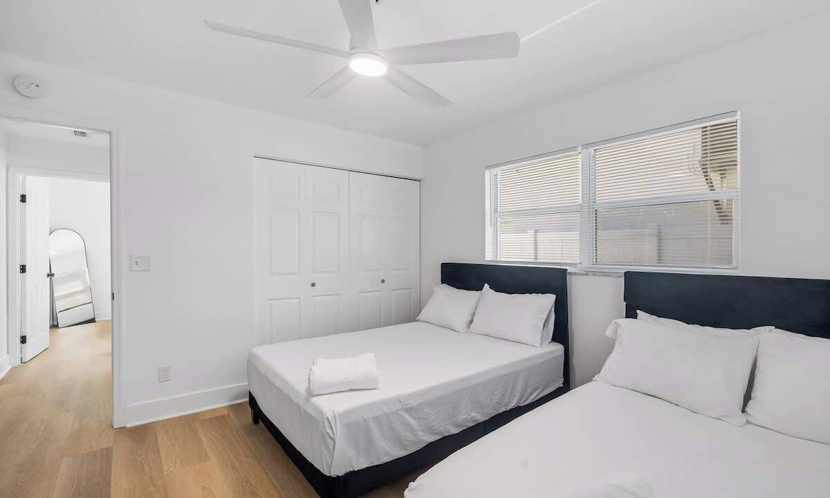 Photo of Bedroom in Shore Acres