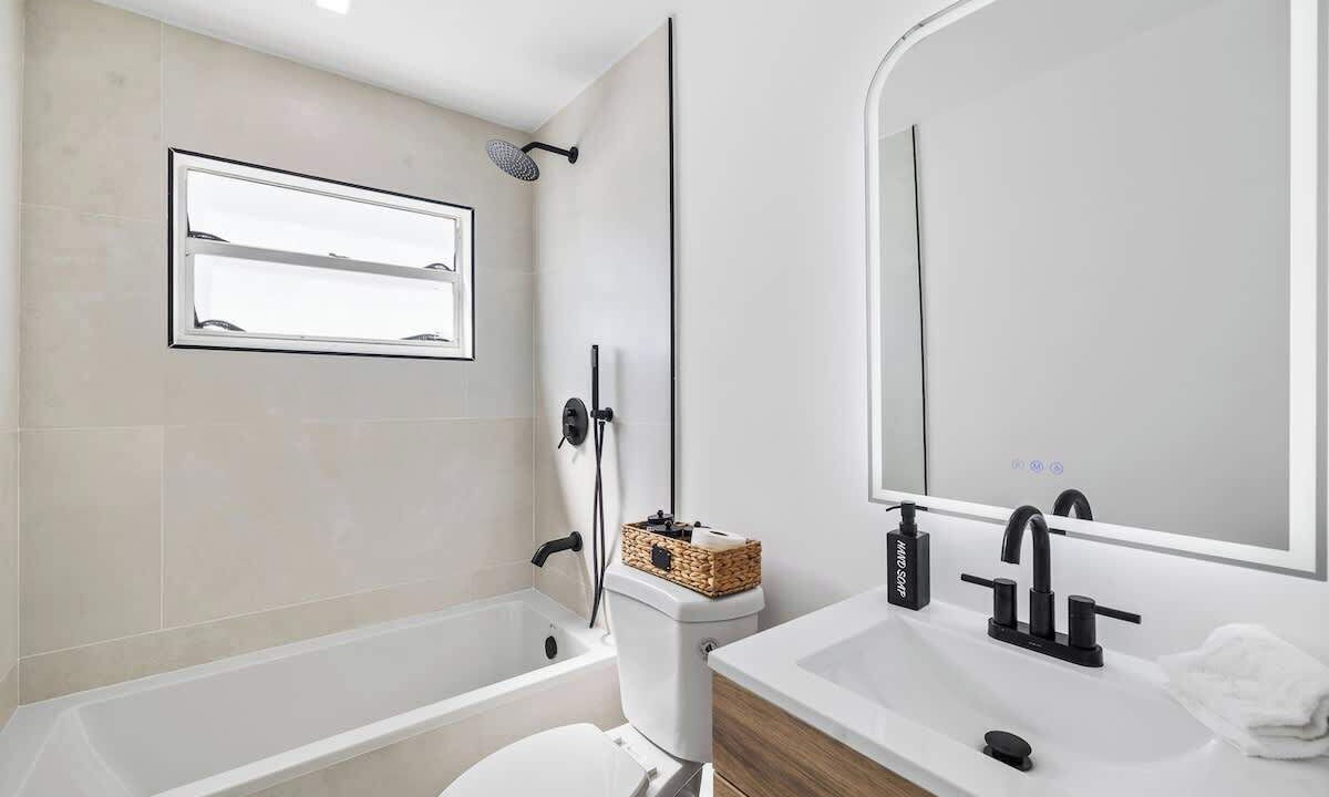 Photo of Bathroom in Shore Acres