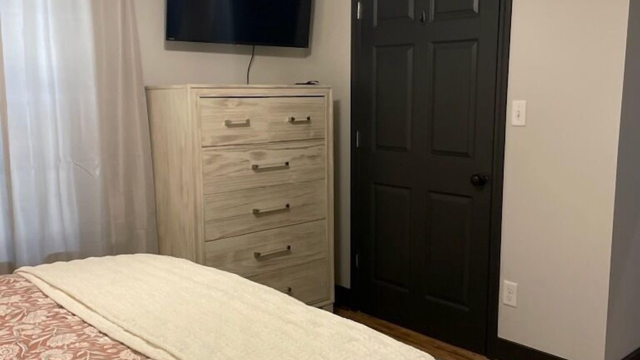 Photo of Bedroom in Grovetown