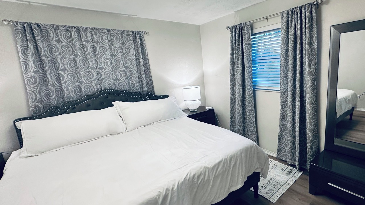 Photo of Bedroom in St. Petersburg - Clearwater