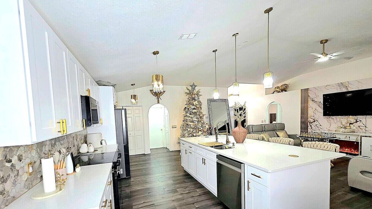 Photo of Kitchen in Land O' Lakes