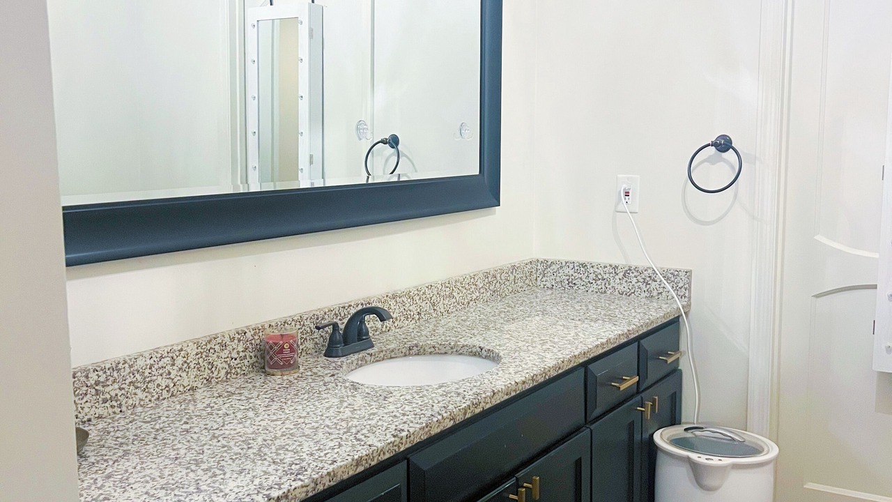 Photo of Bathroom in Martinez