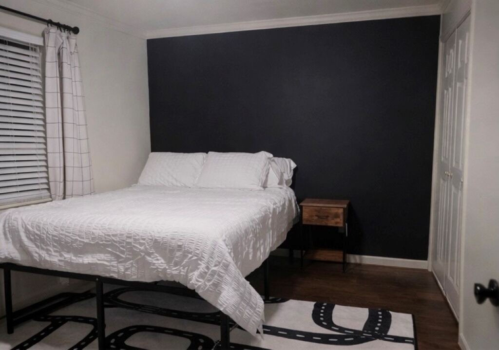 Photo of Bedroom in Martinez