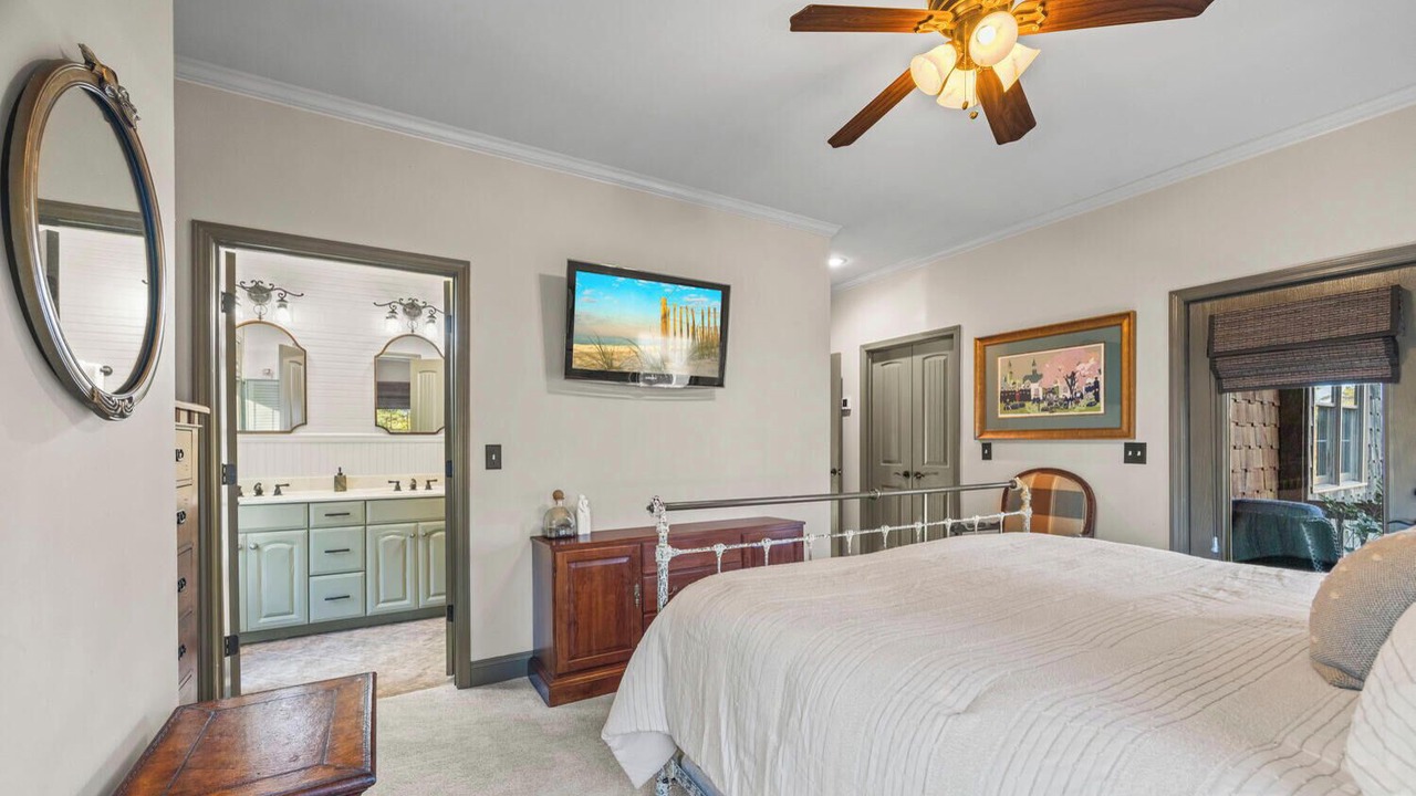 Photo of Bedroom in Martin