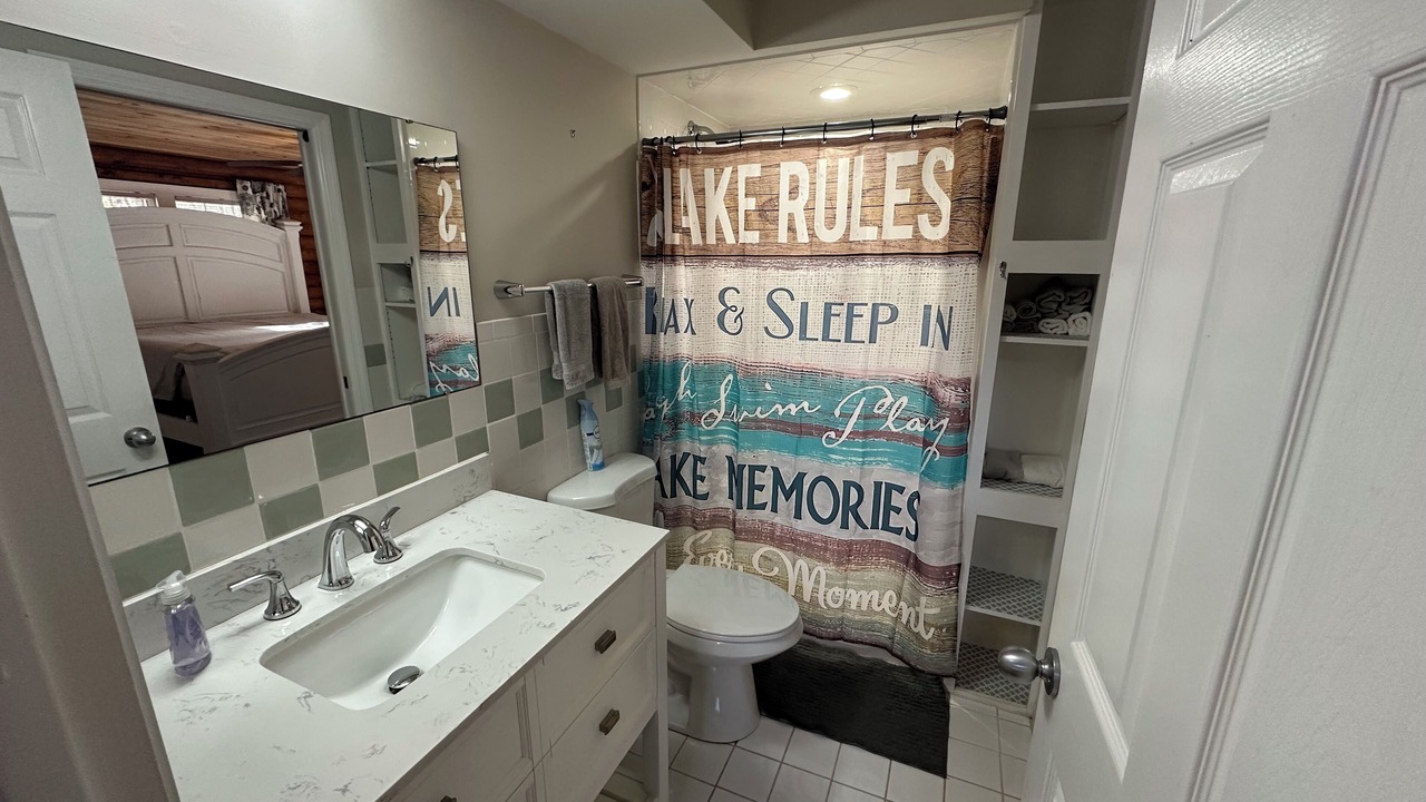 Photo of Bathroom in Gumlog