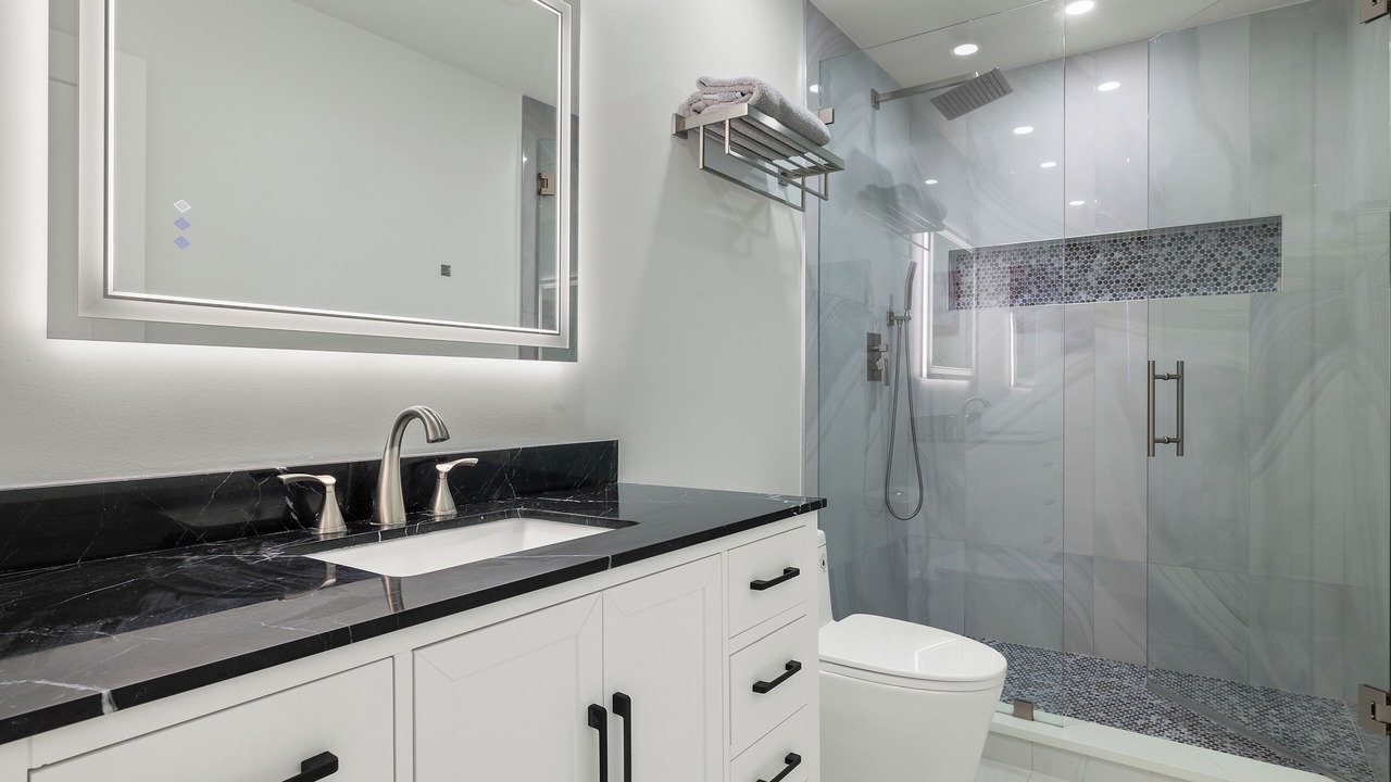 Photo of Bathroom in Naples