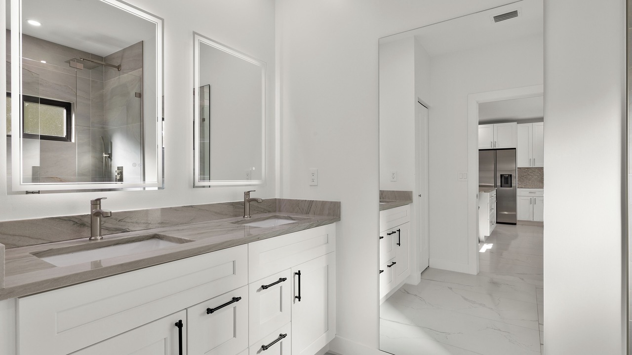 Photo of Bathroom in Naples